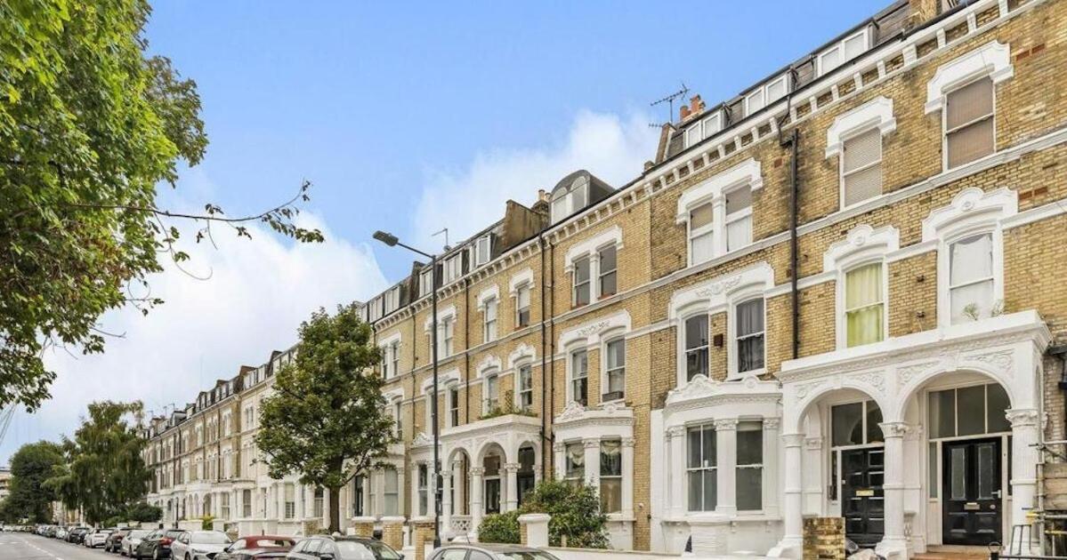 1-Bed Apartment, Close To Kensington Olympia With Free Wi-Fi & Netflix Londra Esterno foto
