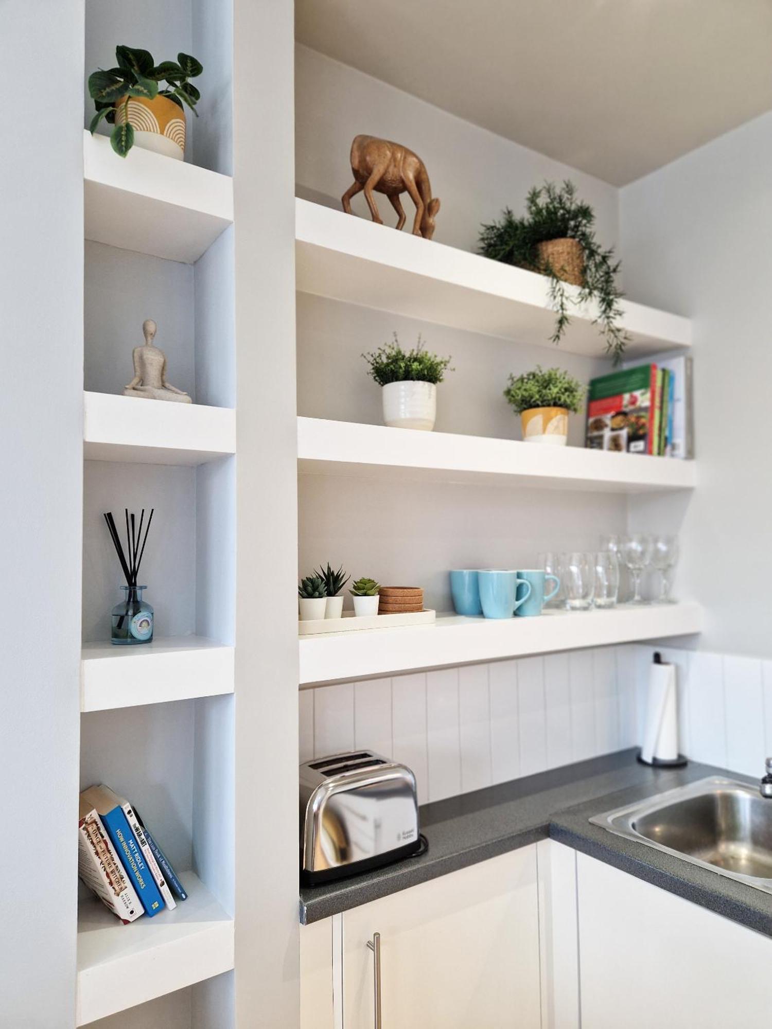 1-Bed Apartment, Close To Kensington Olympia With Free Wi-Fi & Netflix Londra Esterno foto